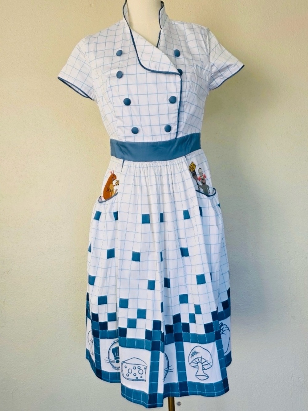 Disney Dress Shop Ratatouille Remy Chef Dress Sz M